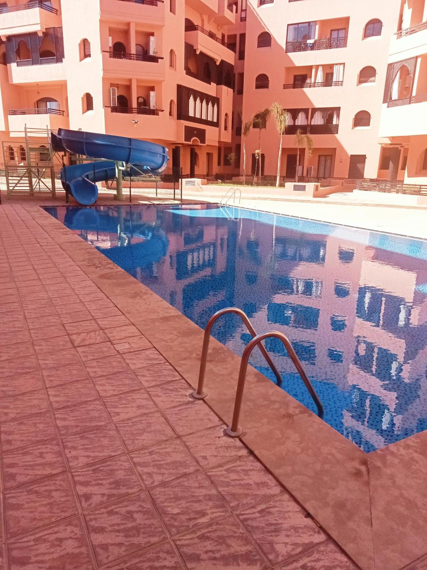 公寓 Somptueux Avec Terrasse Et Piscines 马拉喀什